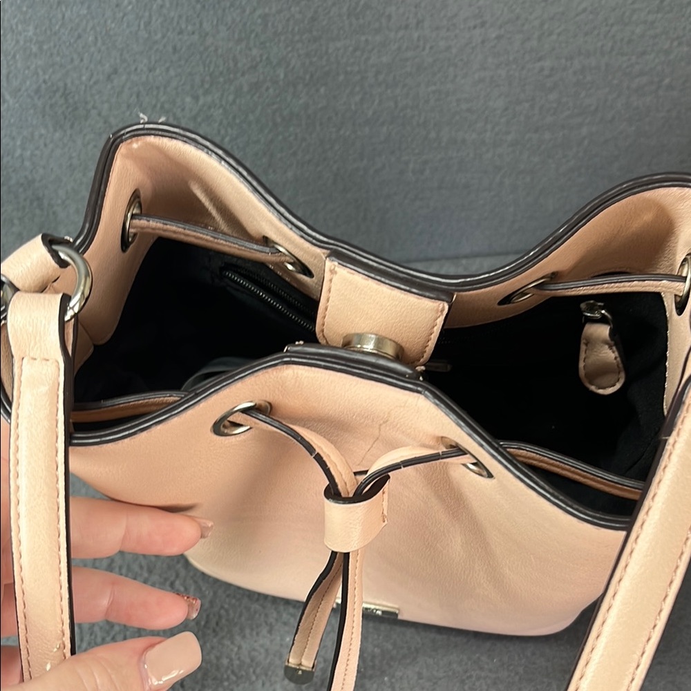 Chaps Pink Beige Crossbody Bucket Bag - Picture 10 of 16